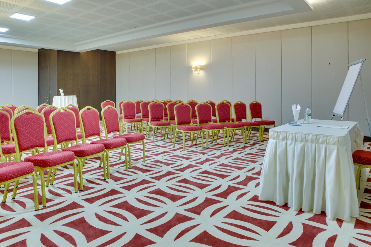 מוגלה Demircioglu Park Hotel מראה חיצוני תמונה