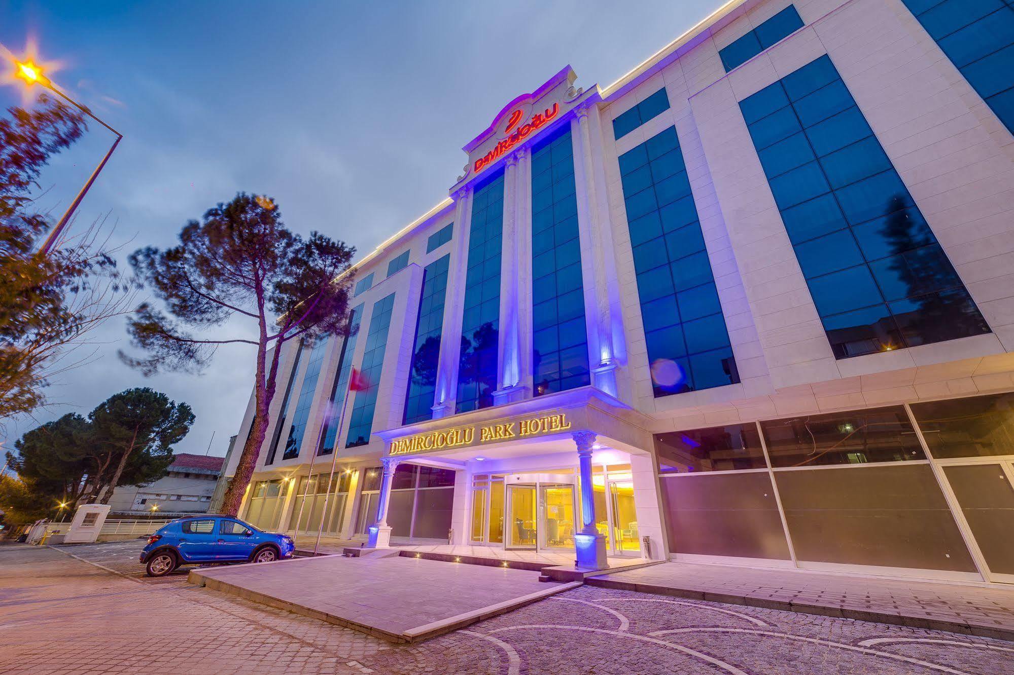 מוגלה Demircioglu Park Hotel מראה חיצוני תמונה