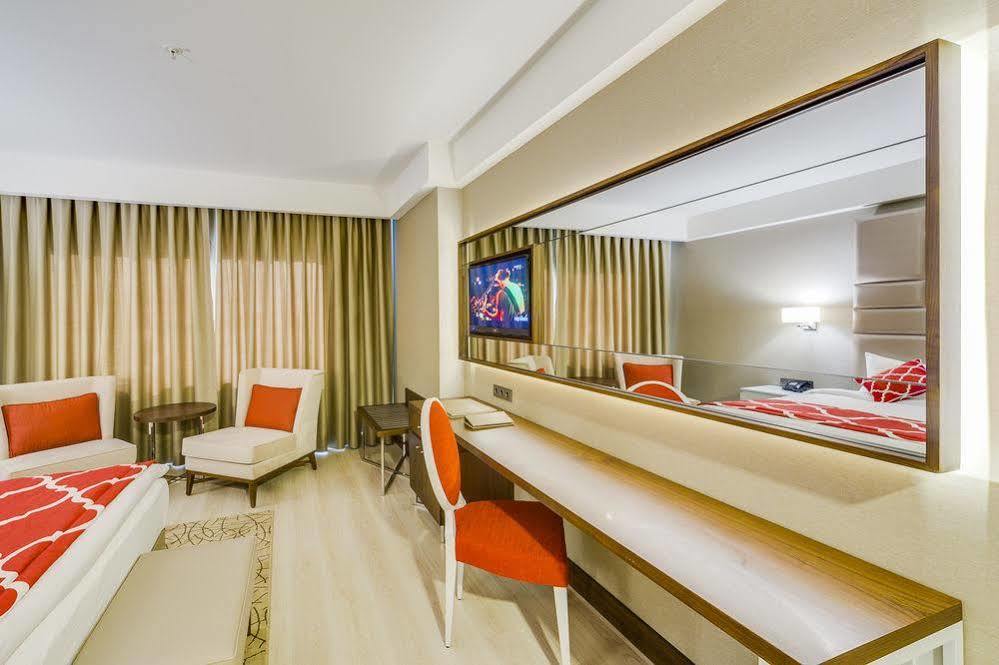 מוגלה Demircioglu Park Hotel מראה חיצוני תמונה