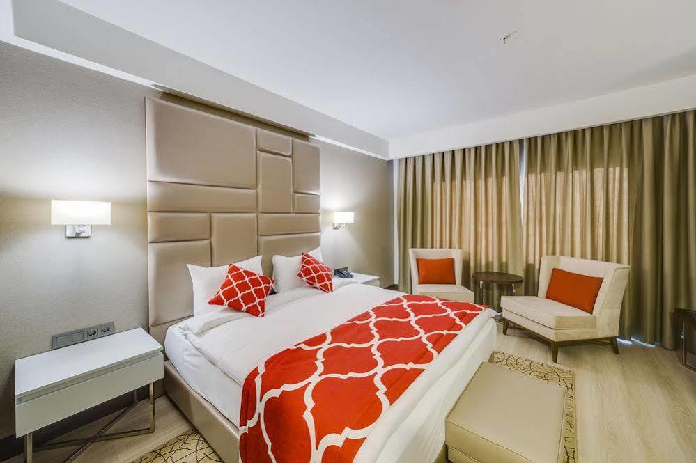 מוגלה Demircioglu Park Hotel מראה חיצוני תמונה
